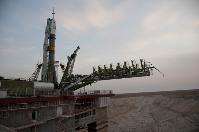 Russia's Soyuz Blasts Off With New Crew for Space Station